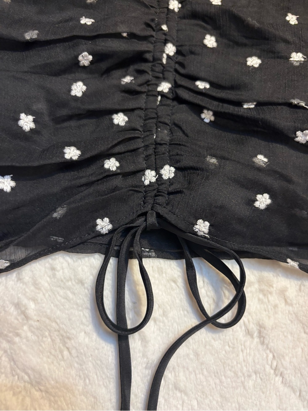 NWT Wayf Blouse XS Black White Floral Ruched Sheer Long-Sleeve Ruffle Crop Top - Picture 10 of 16